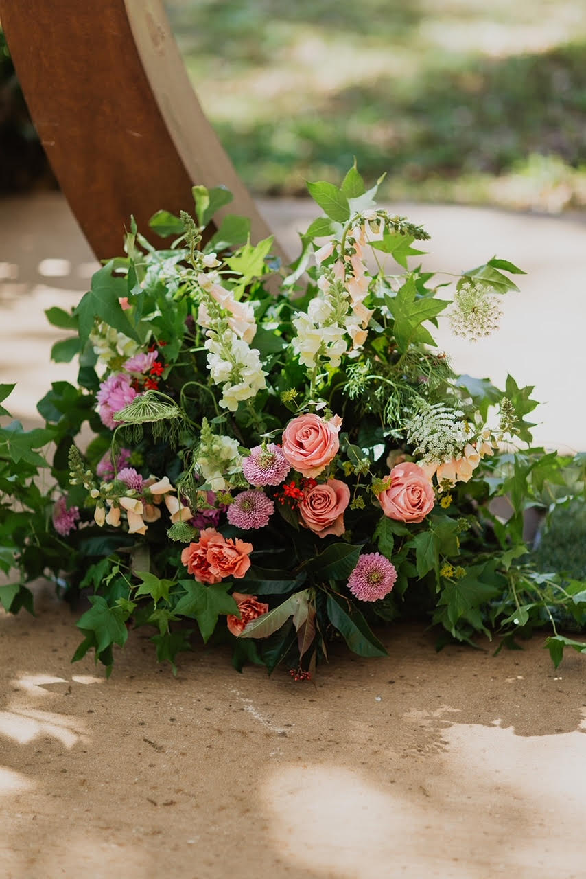 Wedding-Ceremony-Florals